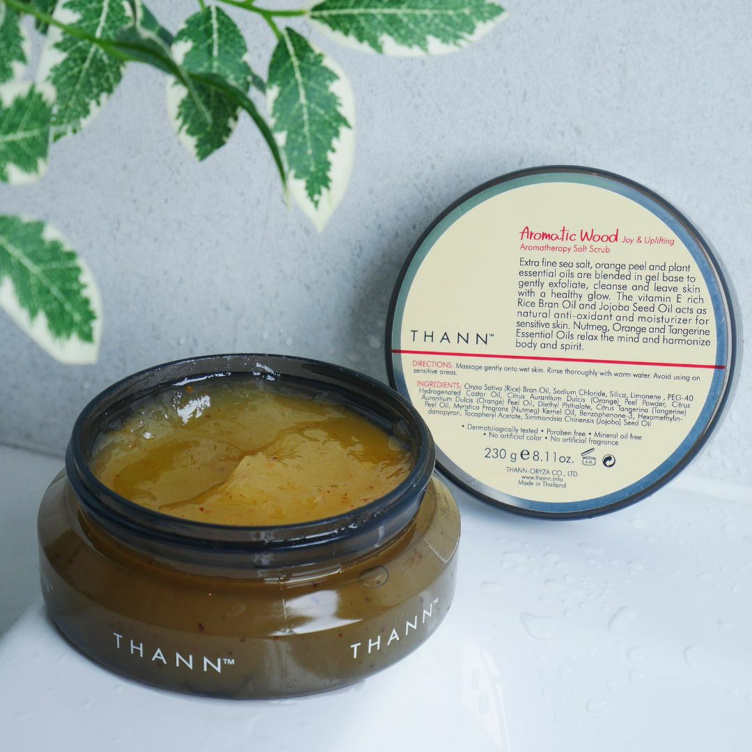 Aromatic Wood Aromatherapy Salt Scrub